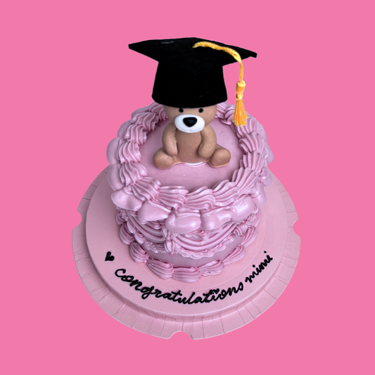 Teddy Bear Graduation Cake