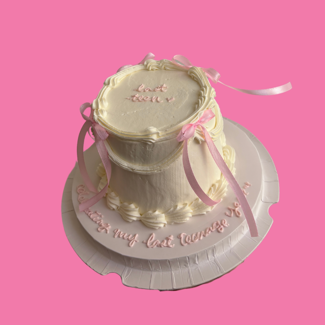 Bow Mini Cake
